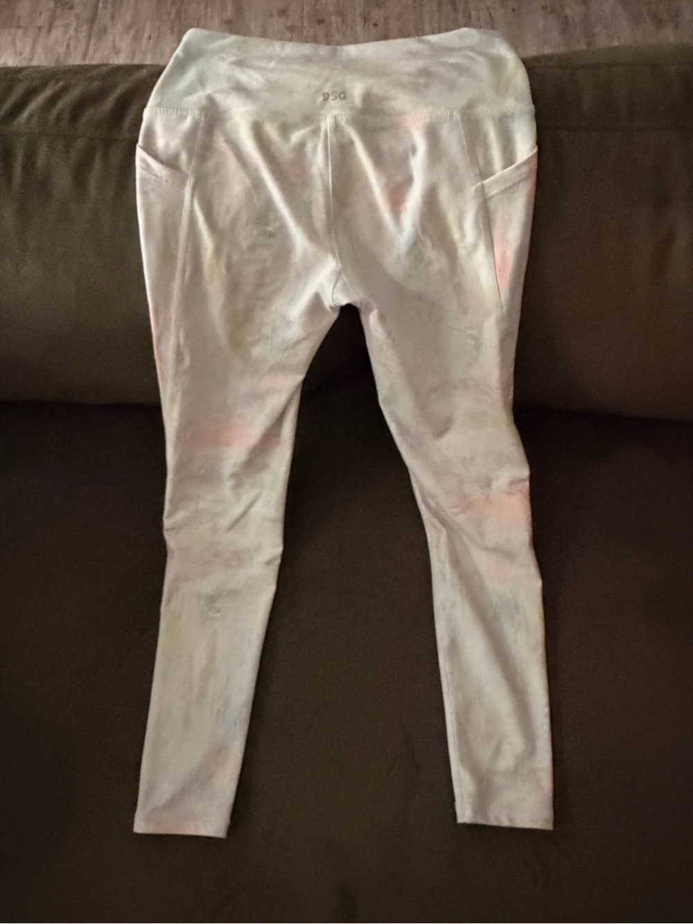 DSG - XS - White Tie-Dye Leggings